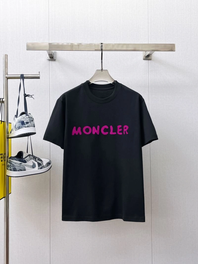 Supportive Moncler T-Shirts 140024
