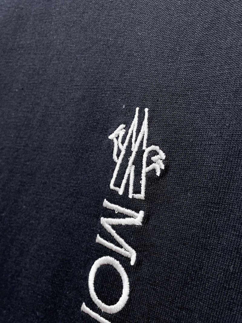 Moncler T-Shirts Stylish 140026