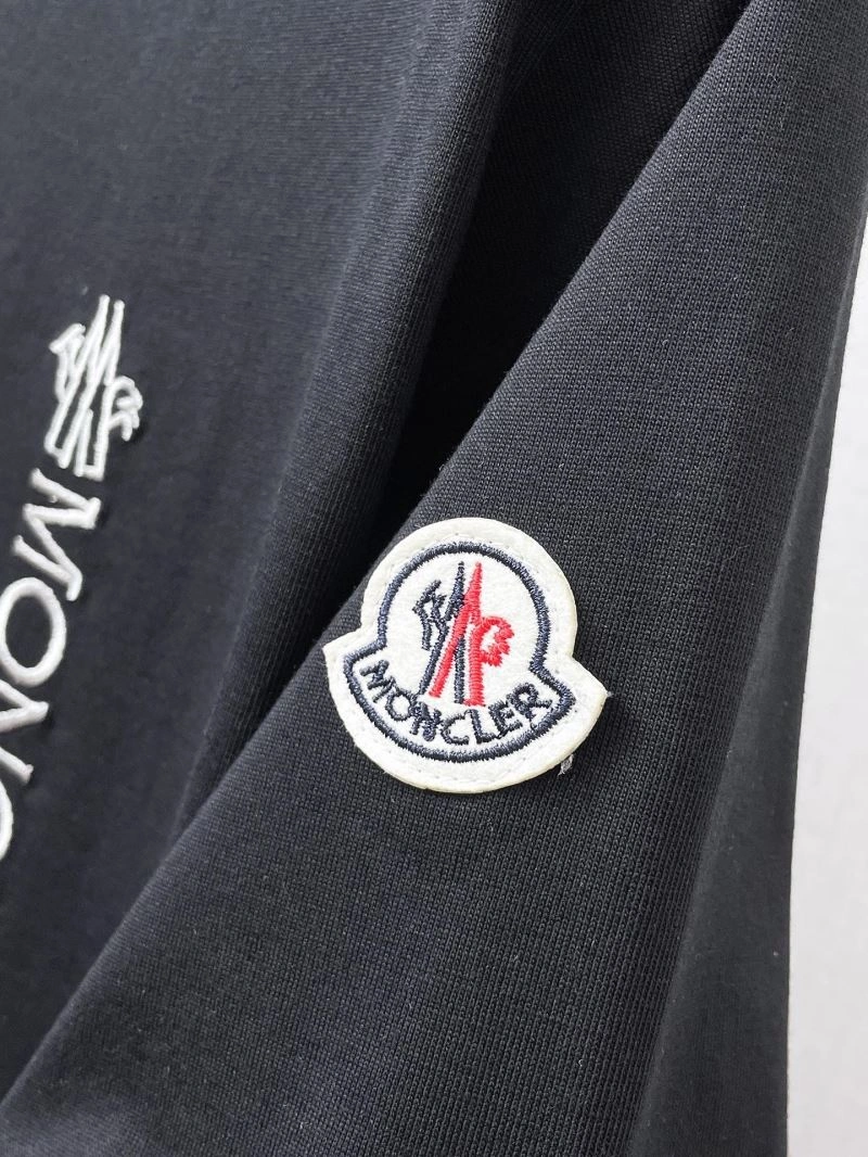 Moncler T-Shirts Stylish 140026