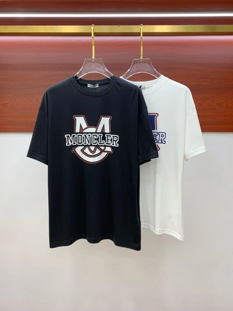 Effortless Moncler T-Shirts 140020