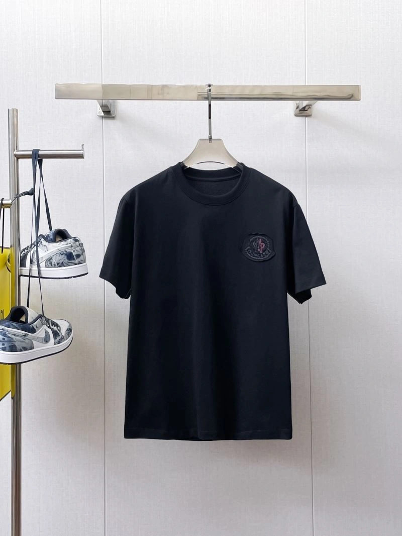 Casual Moncler T-Shirts 140030