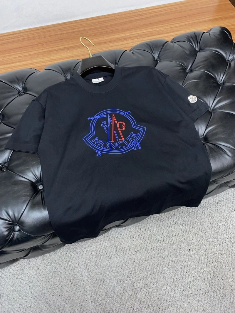 Moncler T-Shirts TechFriendly 140012