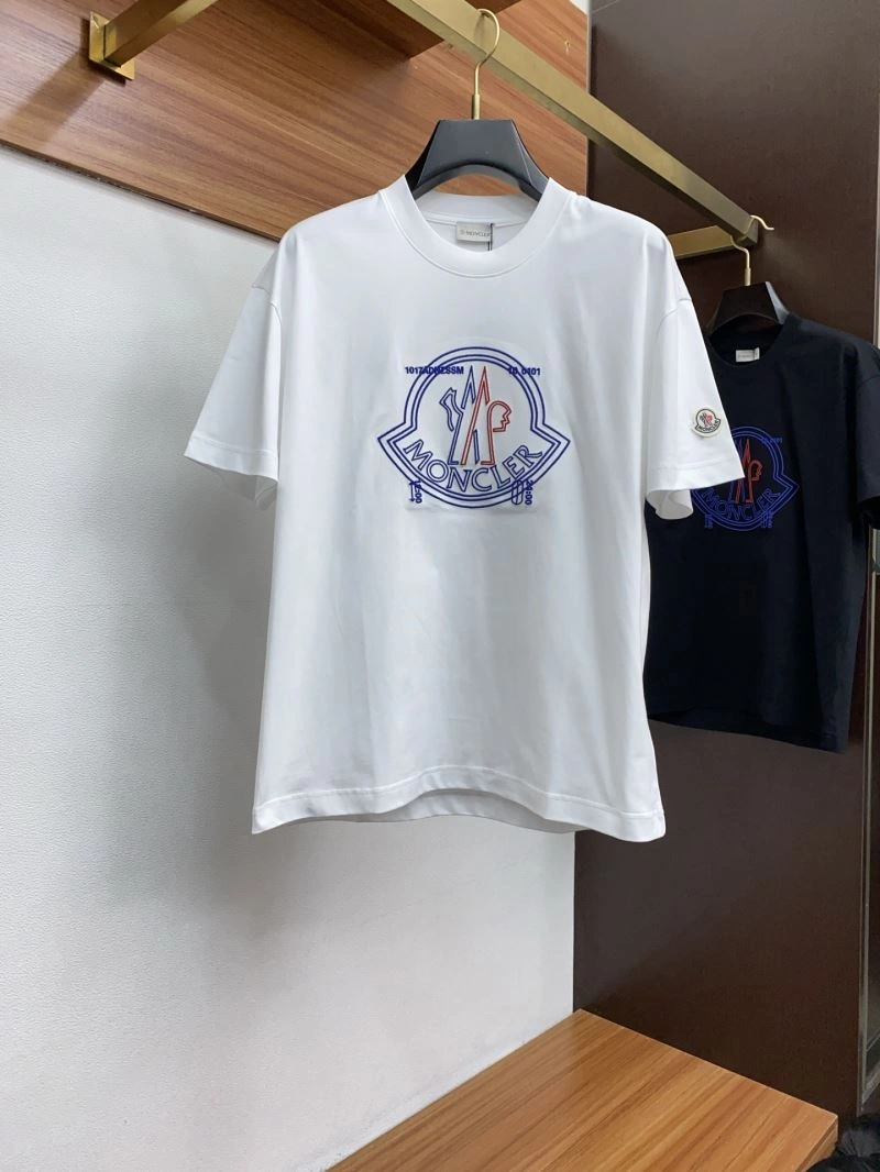 Durable Moncler T-Shirts 140010