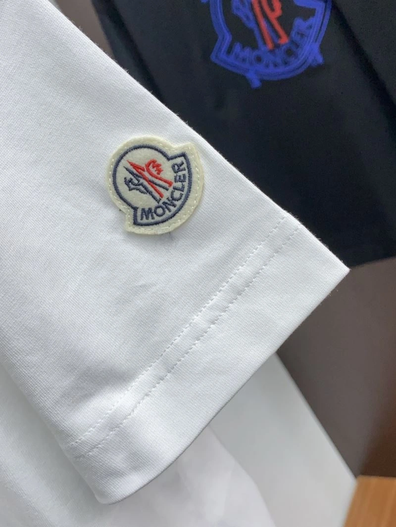 Durable Moncler T-Shirts 140010