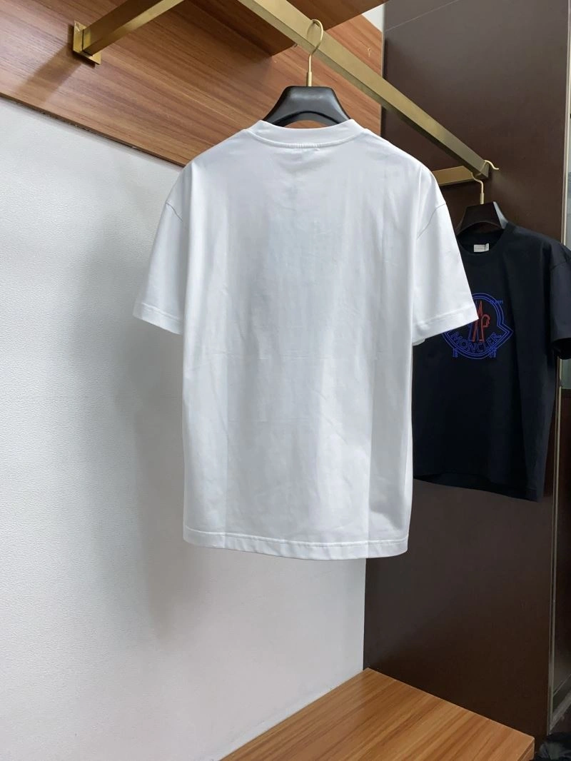 Durable Moncler T-Shirts 140010