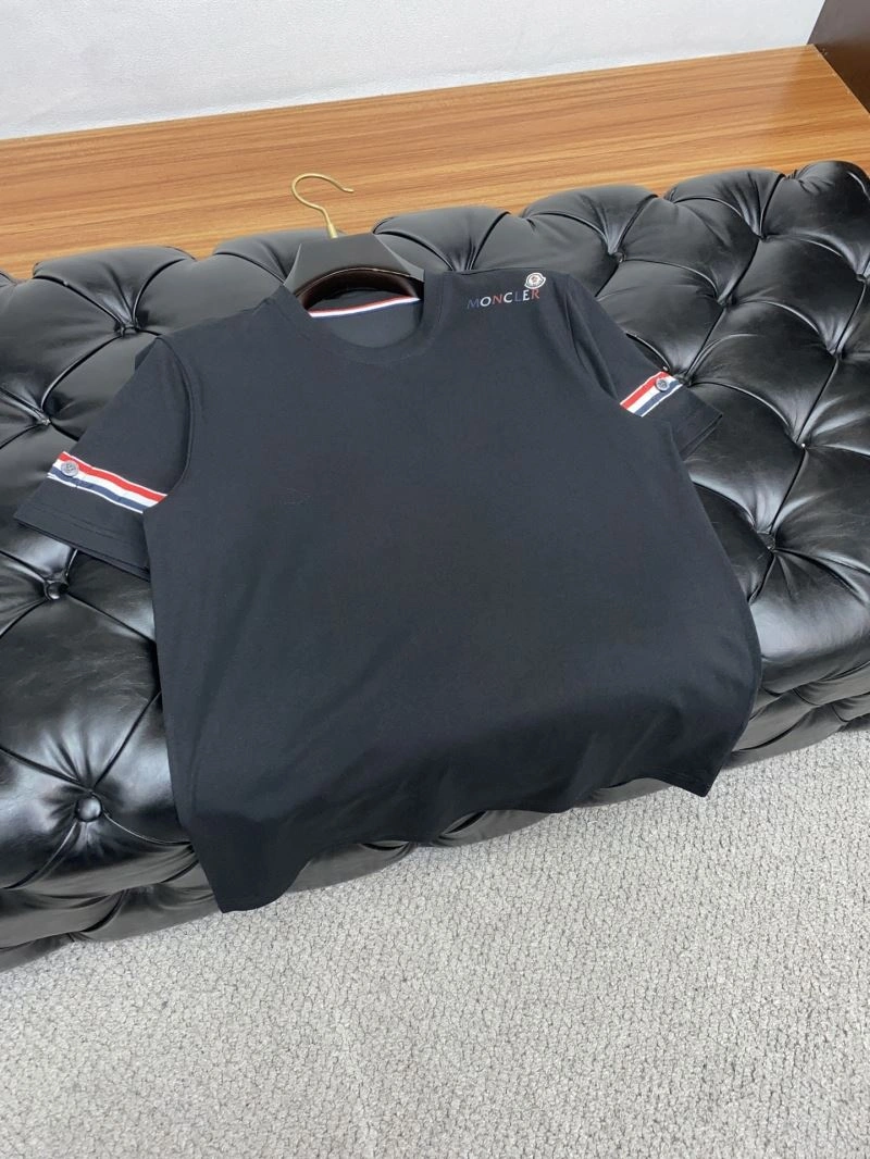 TravelReady Moncler T-Shirts 140009