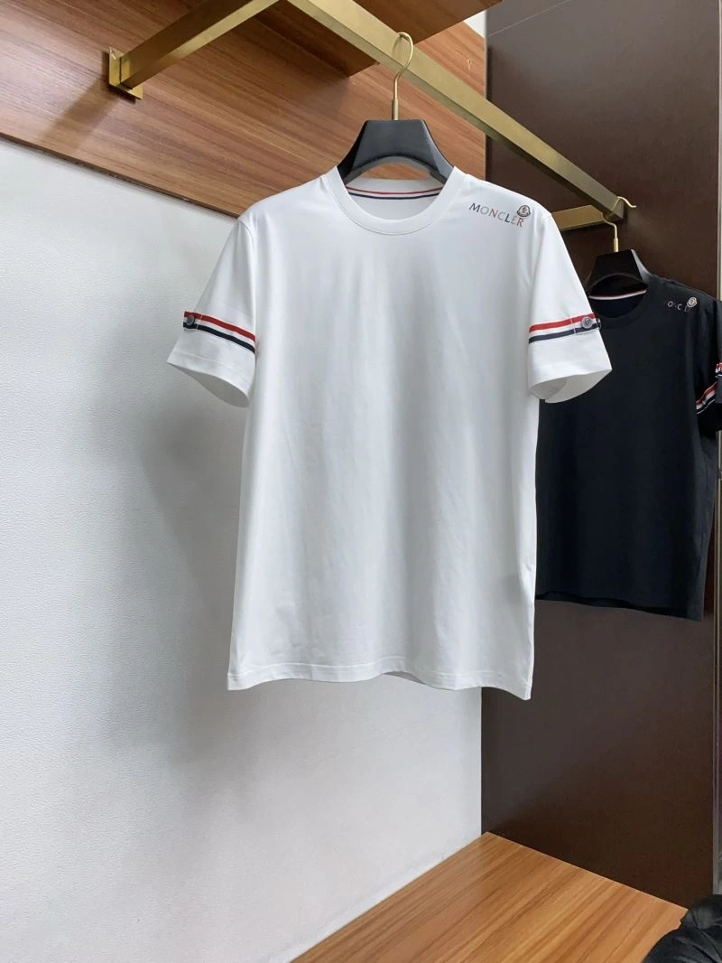 Moncler T-Shirts UrbanStyle 140007