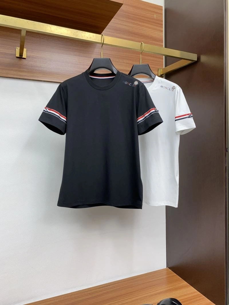 Moncler T-Shirts UrbanStyle 140007