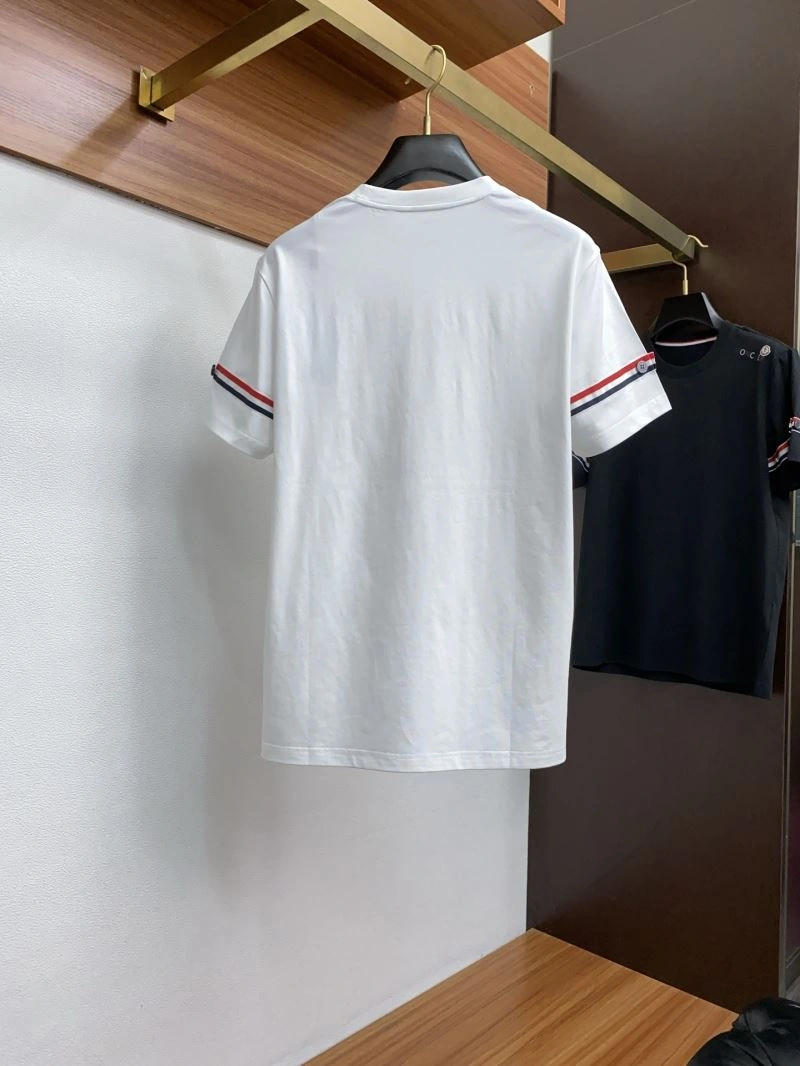 Moncler T-Shirts UrbanStyle 140007