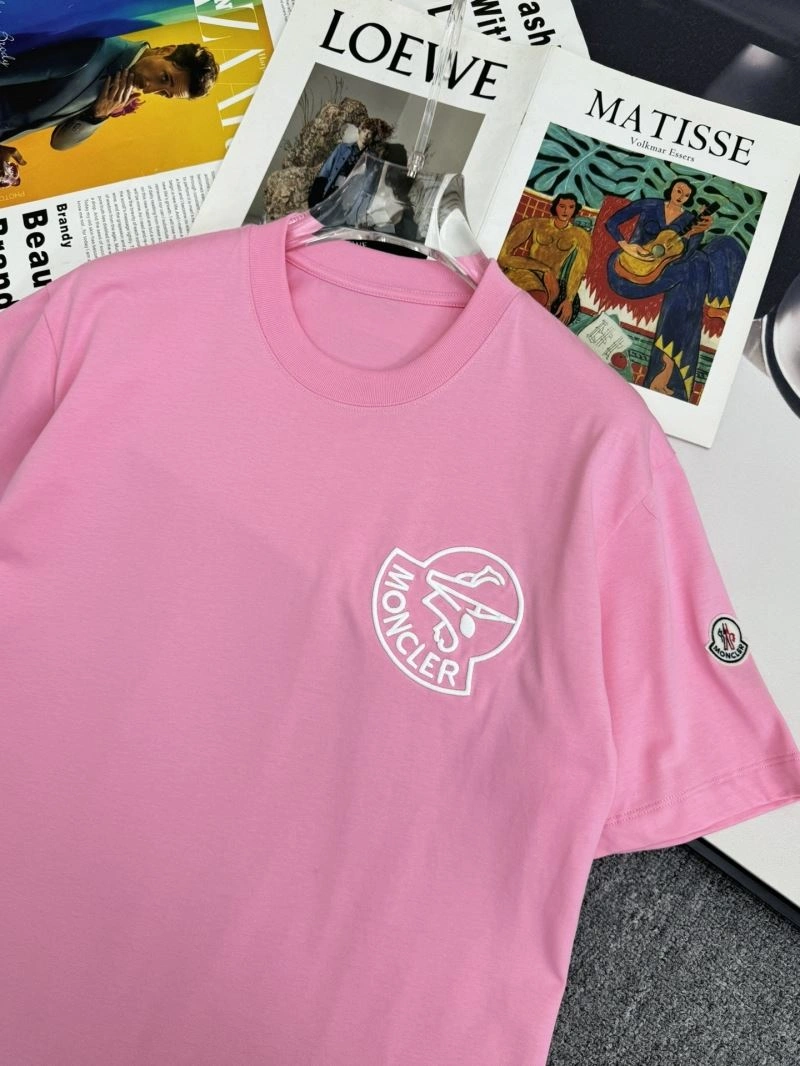 Comfortable Moncler T-Shirts 140008