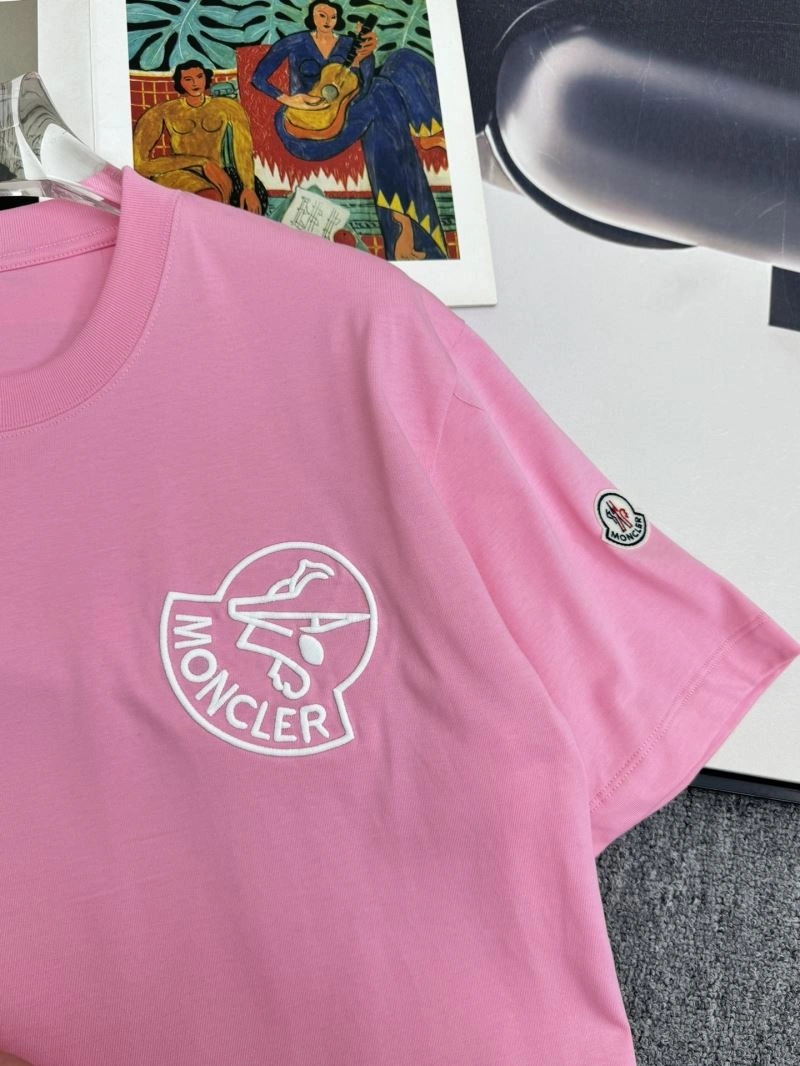 Comfortable Moncler T-Shirts 140008