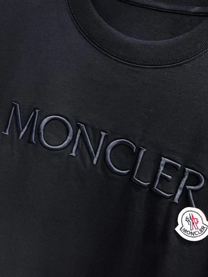 Functional Moncler T-Shirts 139990
