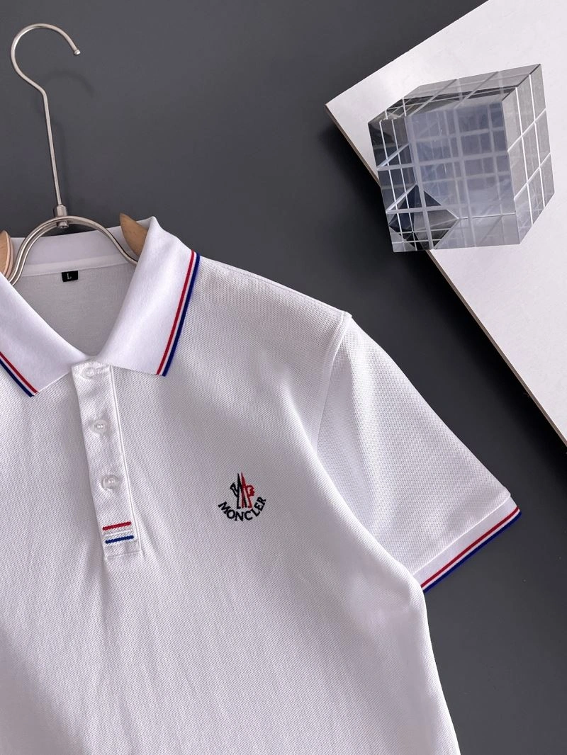 Moncler T-Shirts Youthful 139987