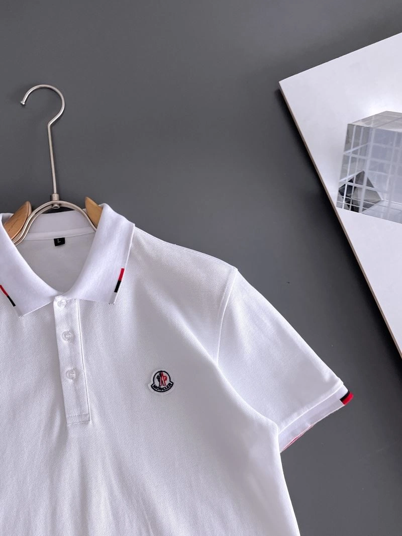 Classic Moncler T-Shirts 139983