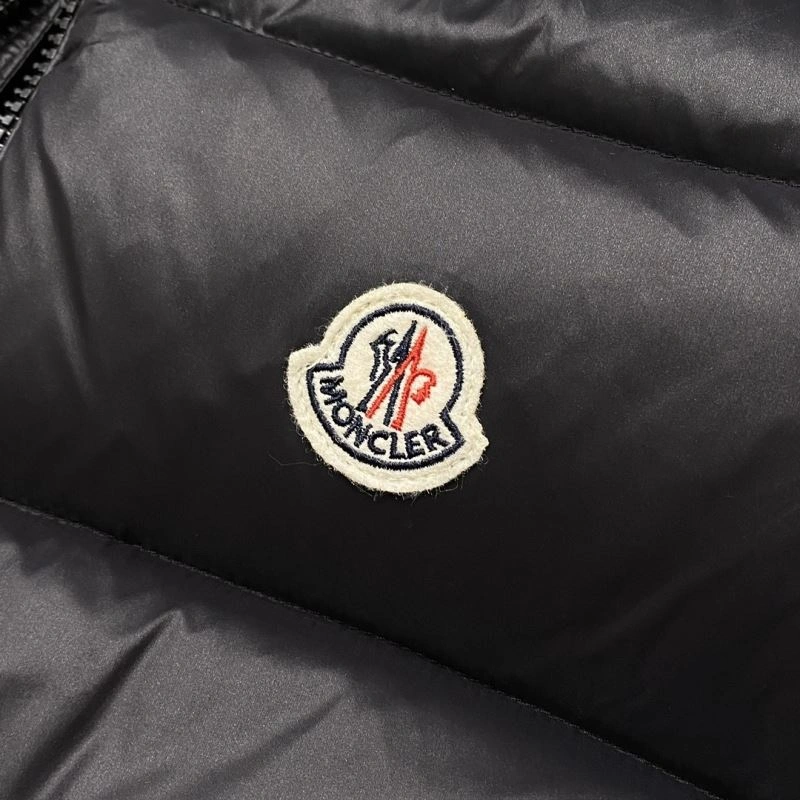 Moncler Vest Attractive 143758