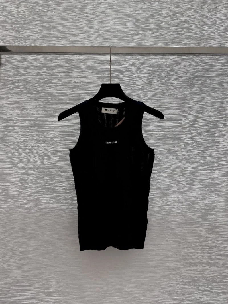 Sporty Moncler Vest 139506