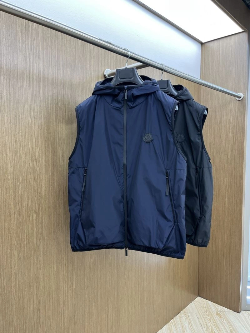 Unisex Moncler Vest 140369