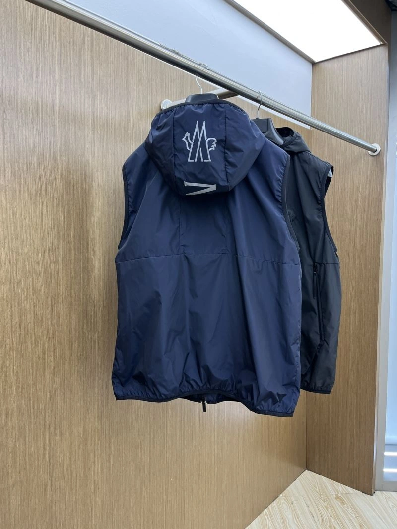 Unisex Moncler Vest 140369