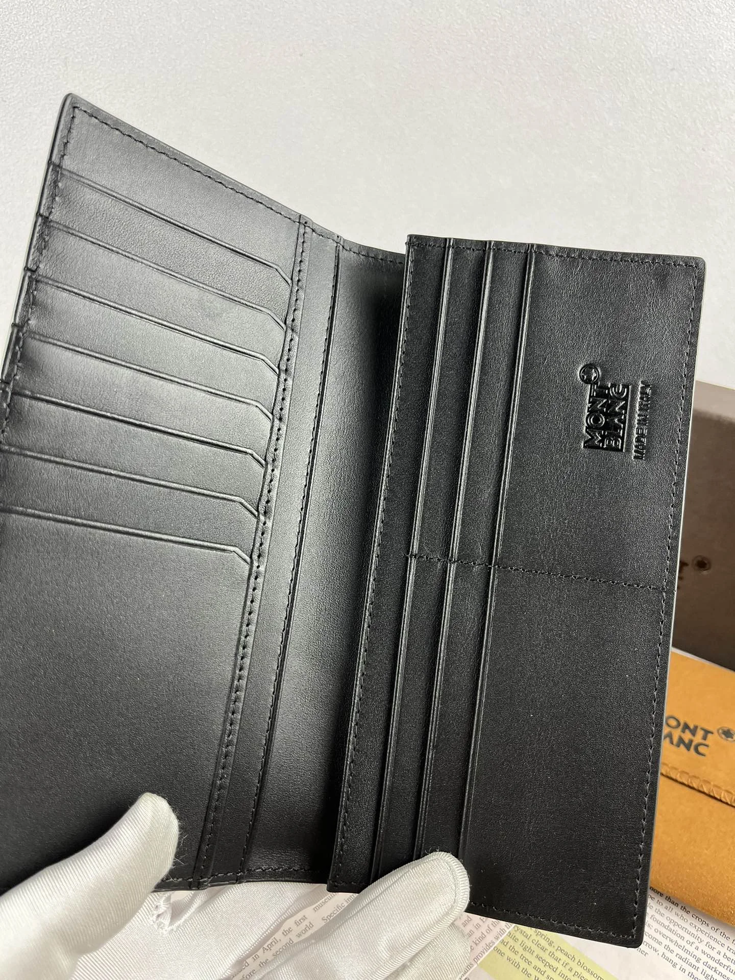 Premium Montblanc Wallets Purse 38652