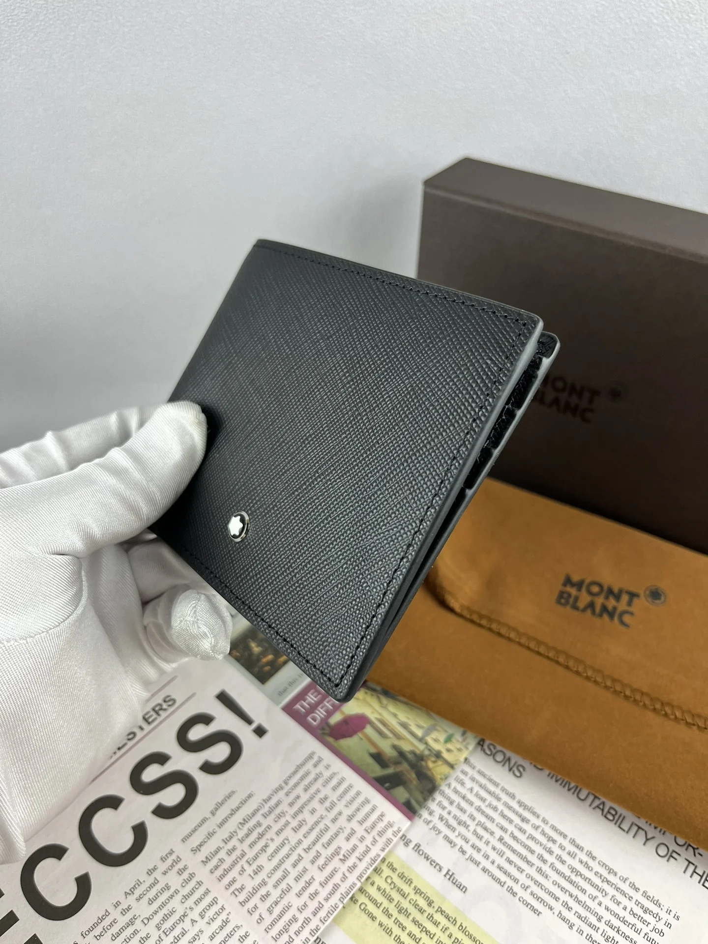 Refined Montblanc Wallets Purse 38638