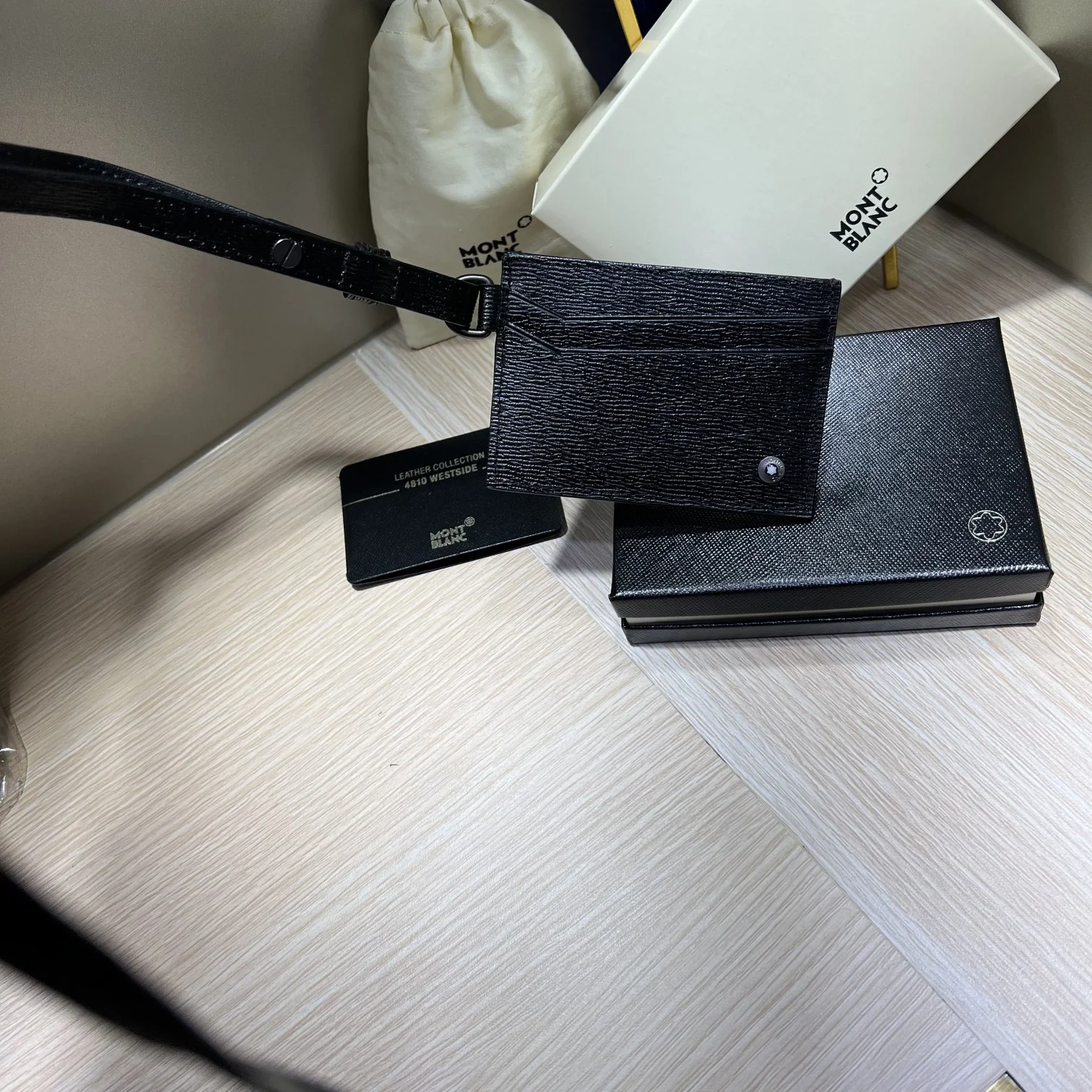 Montblanc Wallets Purse ModernLook 38628