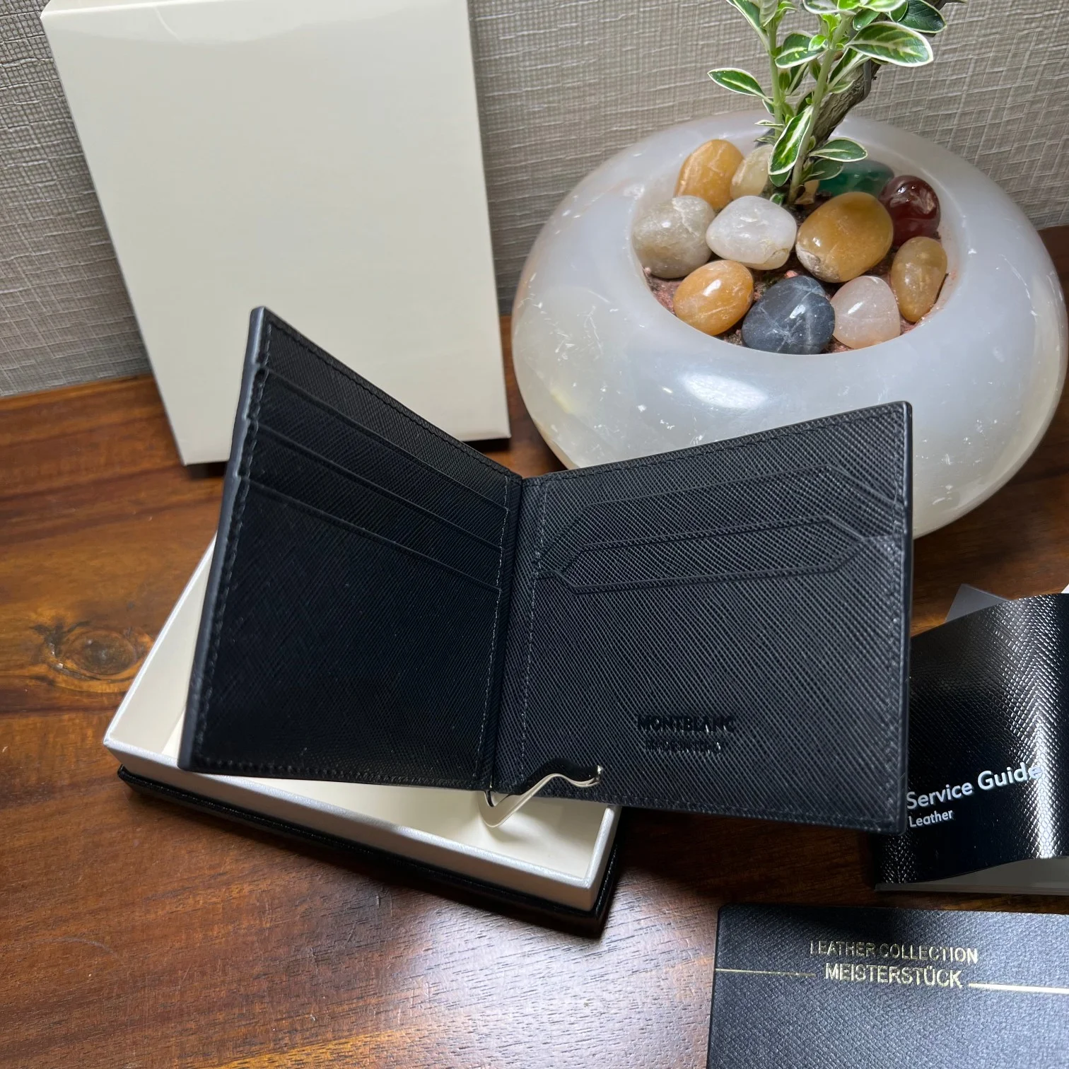 Refined Montblanc Wallets Purse 38633