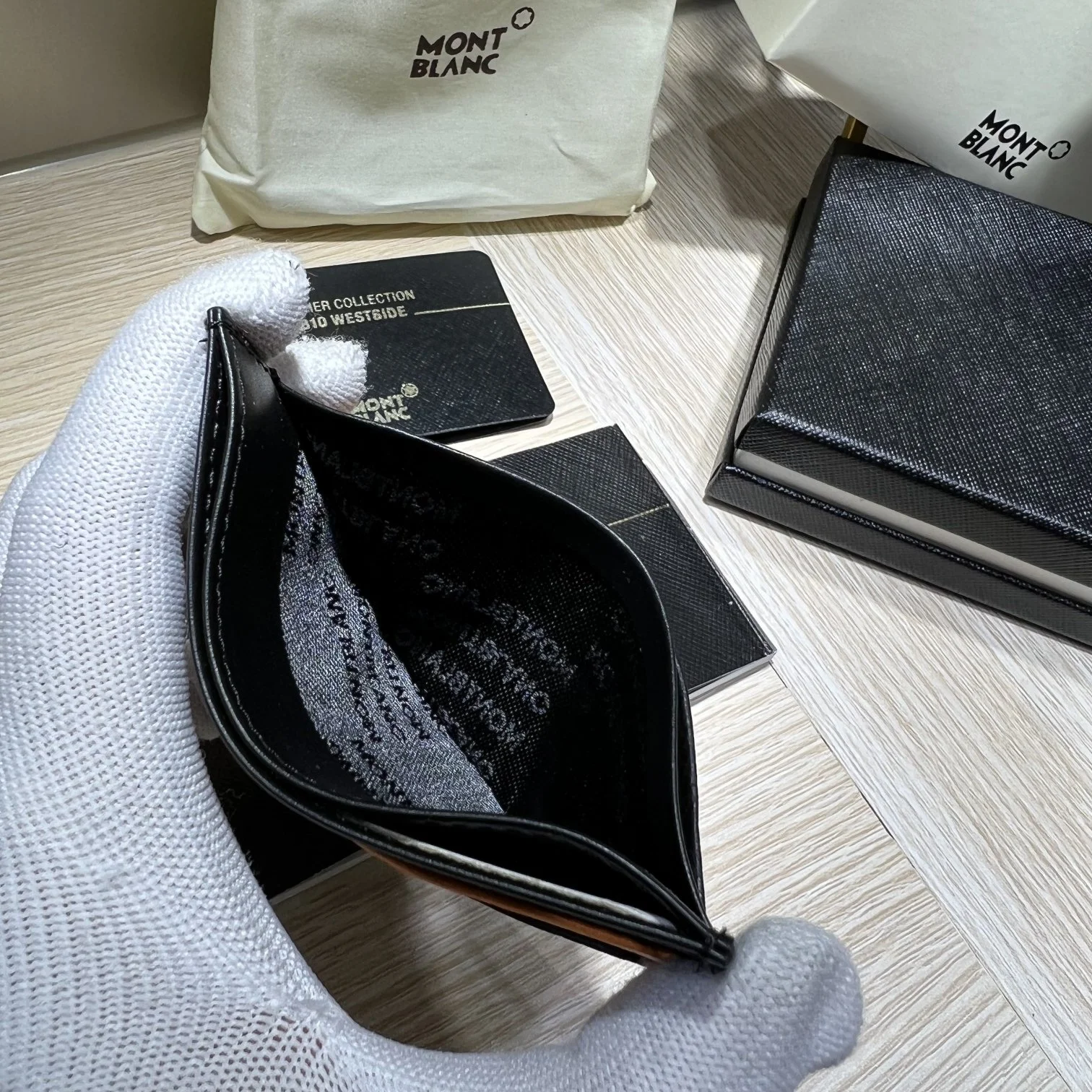 Practical Montblanc Wallets Purse 38621