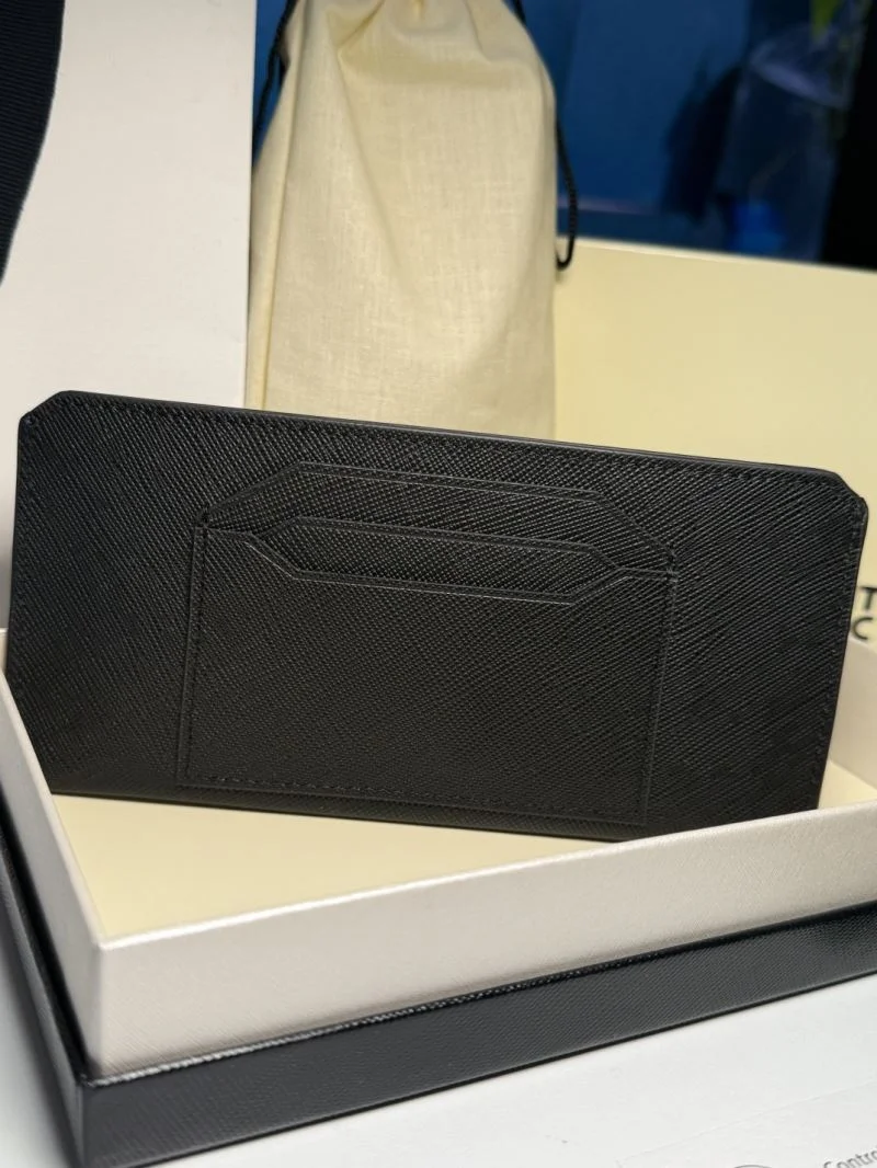 Sleek Montblanc Wallets Purse 38462