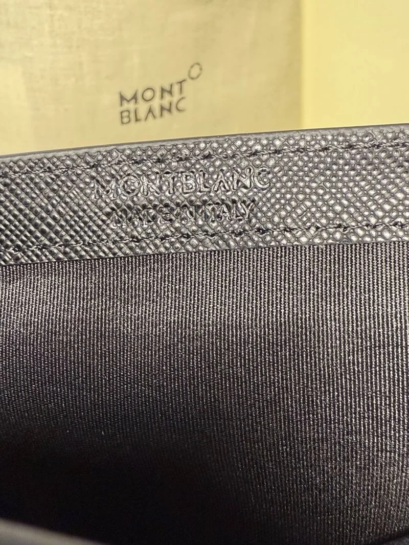 Sleek Montblanc Wallets Purse 38462