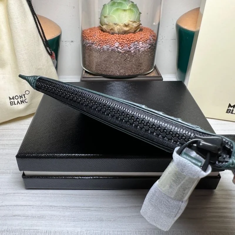 Montblanc Wallets Purse Resilient 38418
