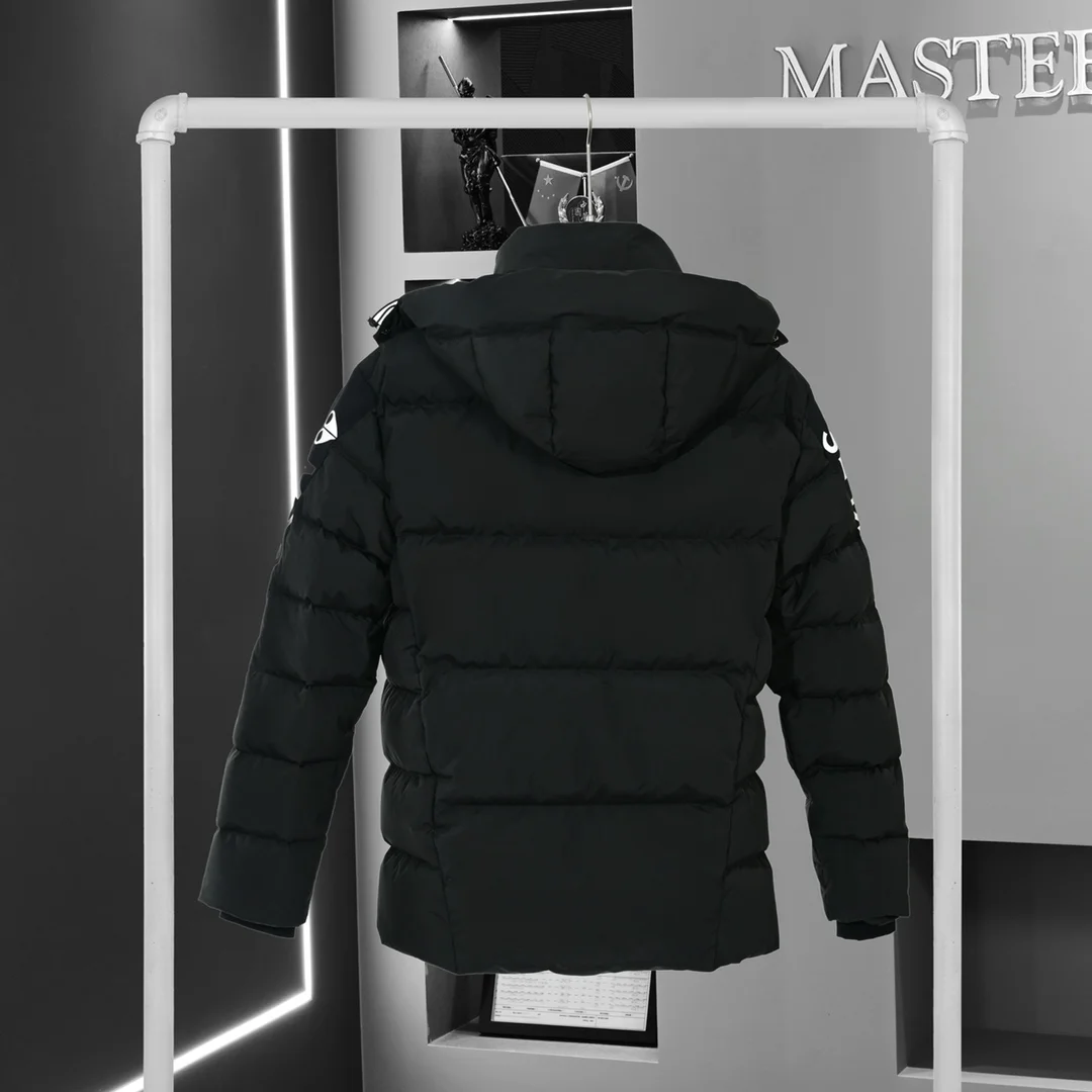 Moose Knuckles Down Jackets ModernLook 165139