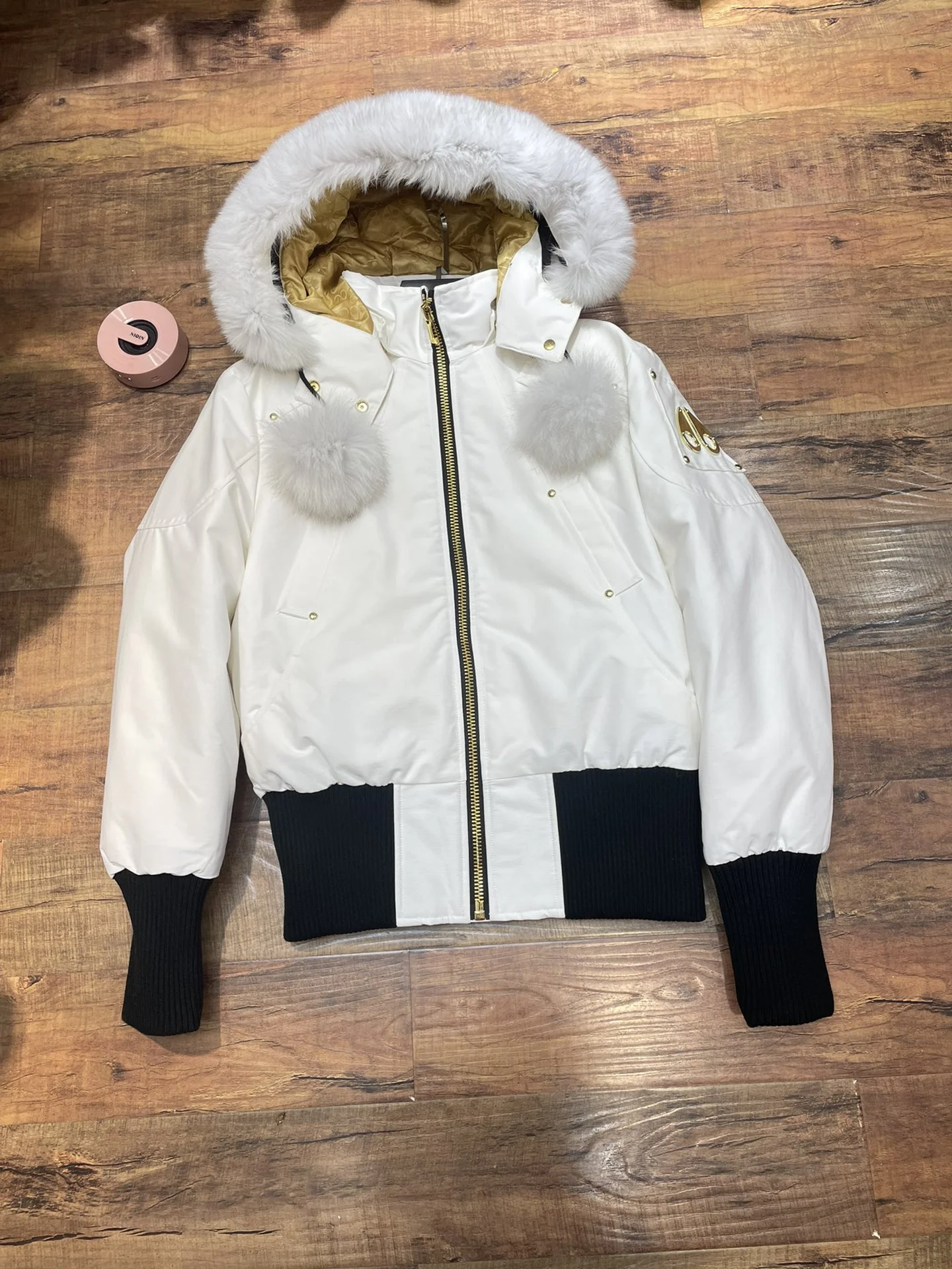 Minimalist Moose Knuckles Down Jackets 165137