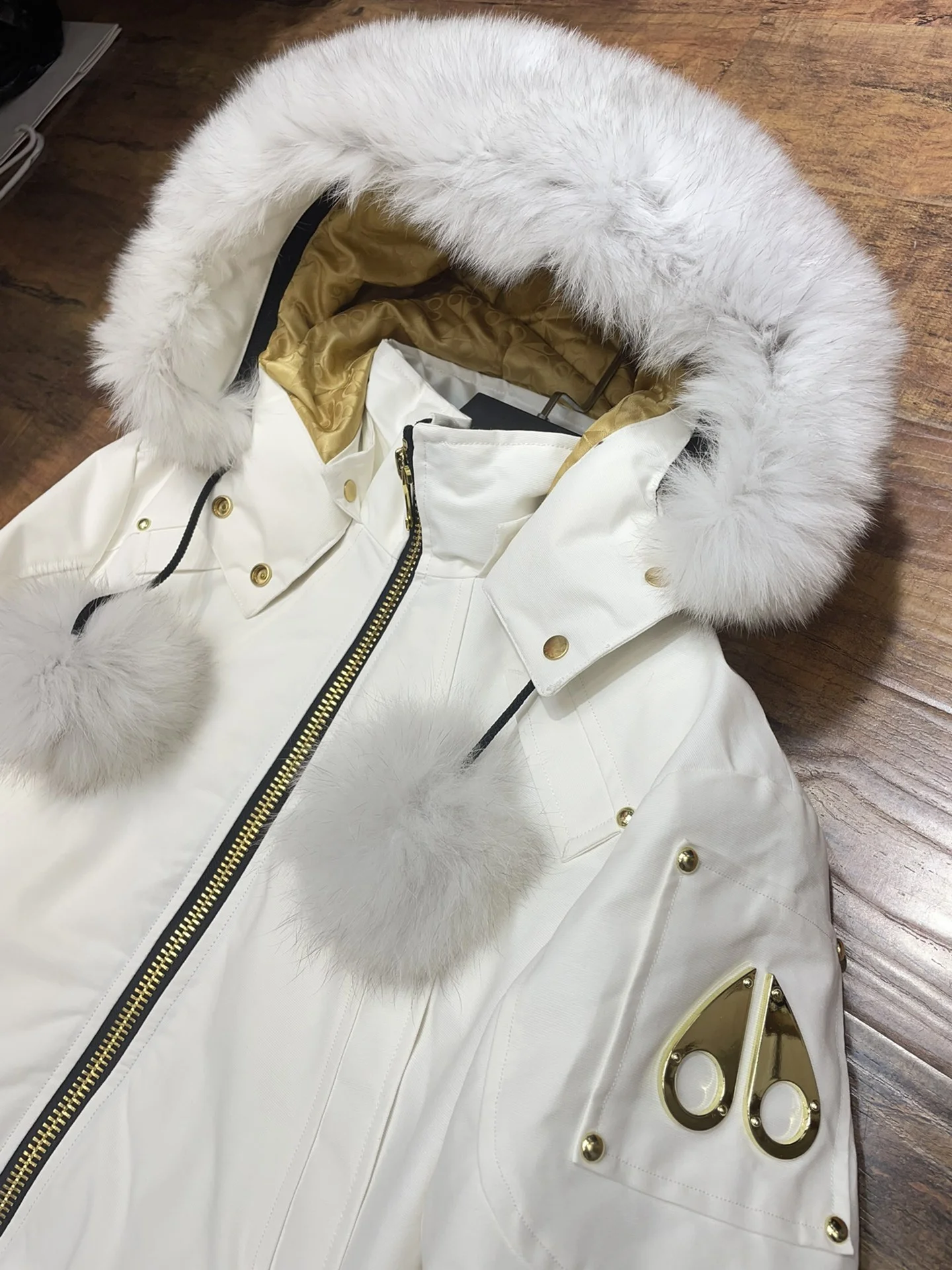 Minimalist Moose Knuckles Down Jackets 165137