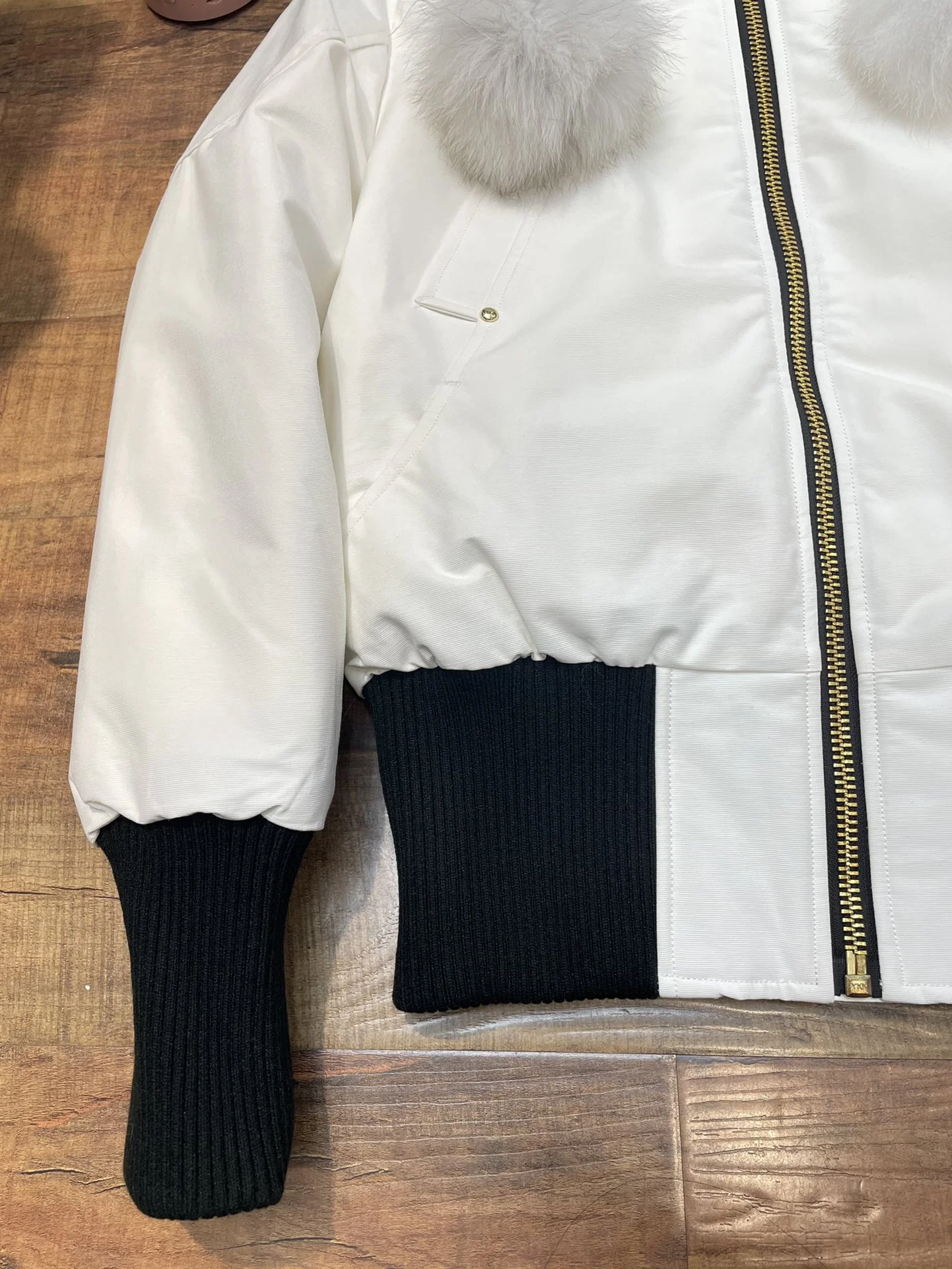 Minimalist Moose Knuckles Down Jackets 165137