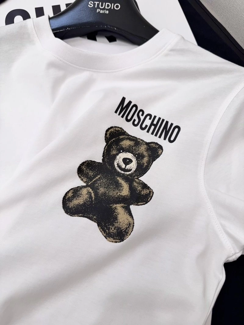 WaterResistant Moschino T-Shirts 148293