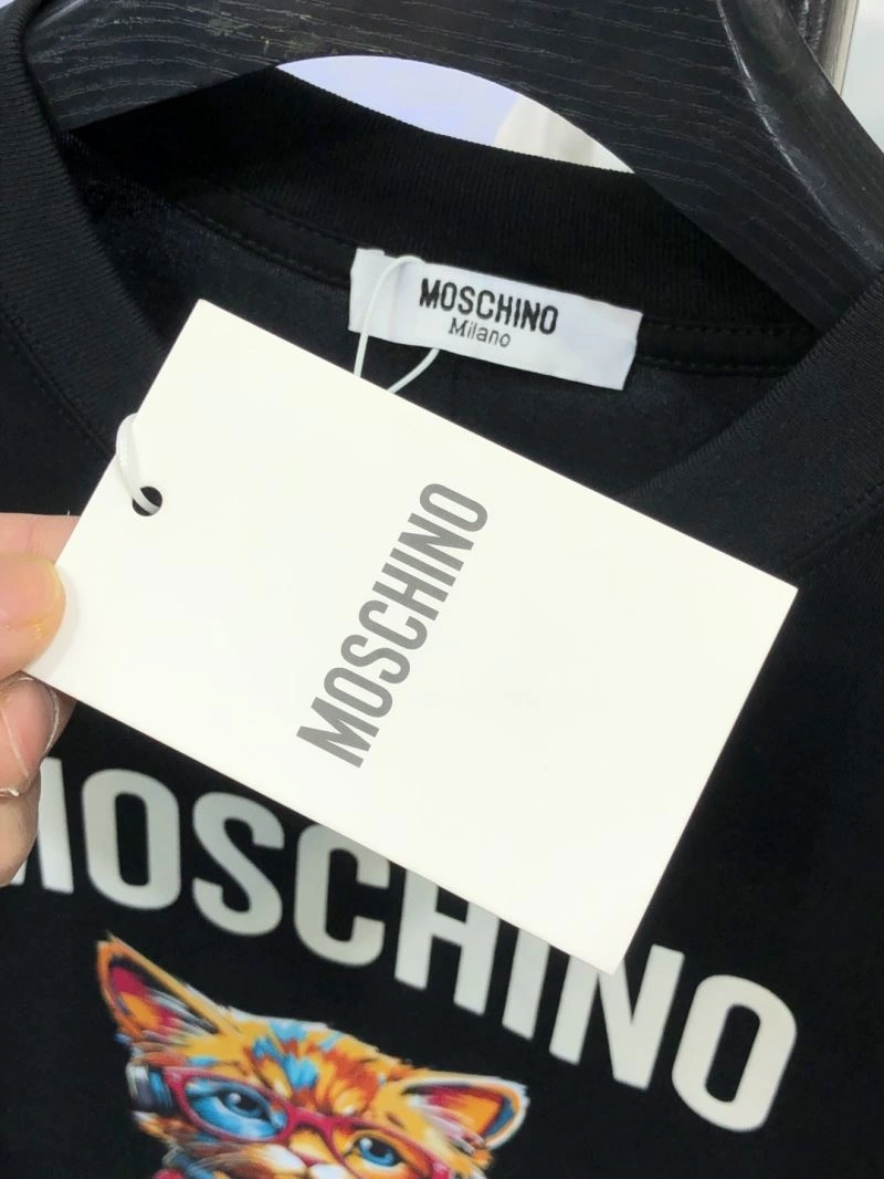 GoodFit Moschino T-Shirts 160063