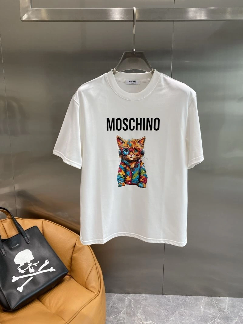 Moschino T-Shirts Stylish 160142