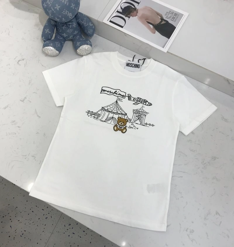 Modern Moschino T-Shirts 154310