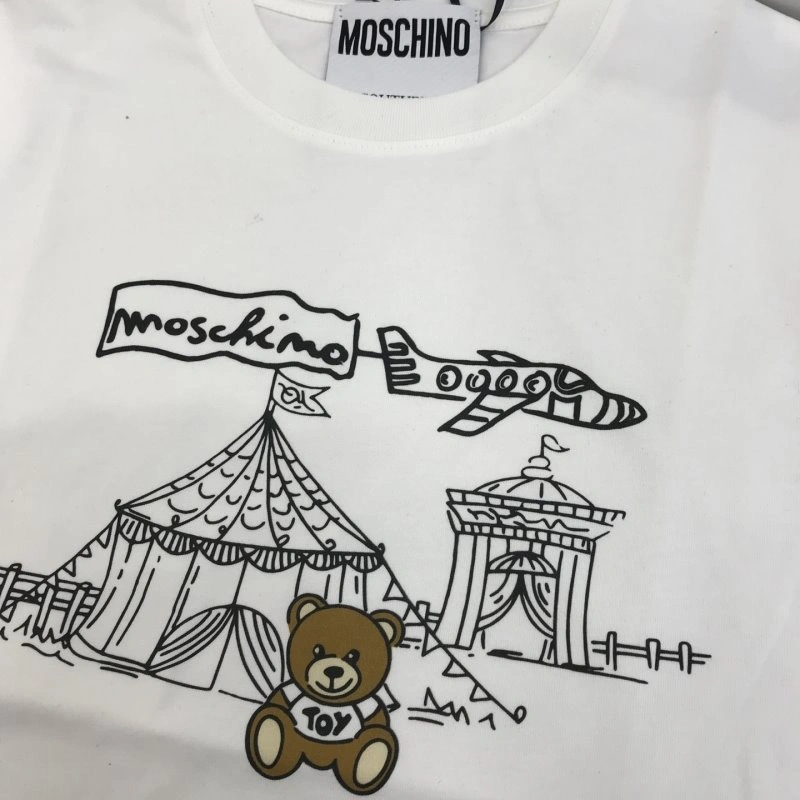 Modern Moschino T-Shirts 154310