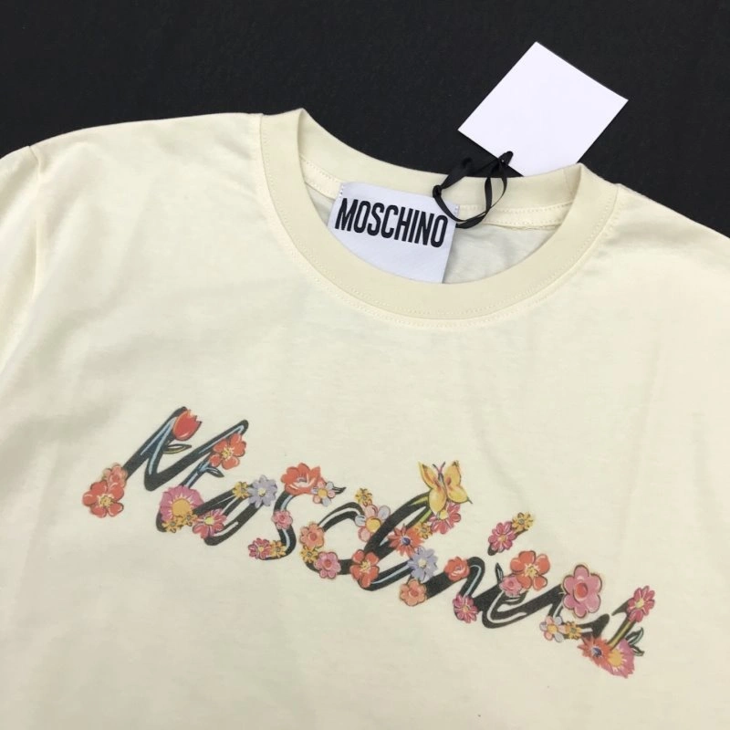 Tailored Moschino T-Shirts 152949