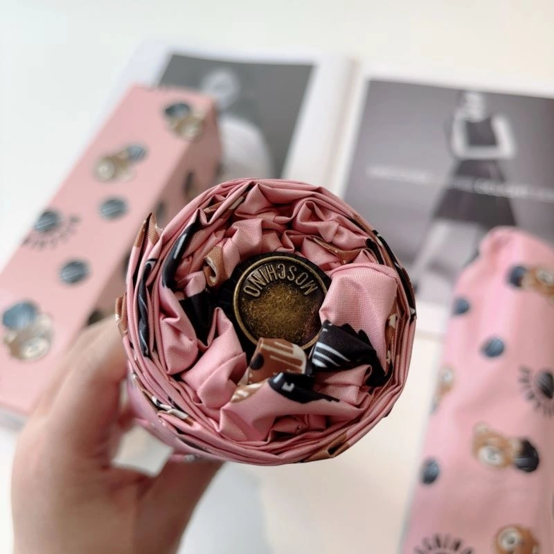 UrbanChic Moschino Umbrella 274780