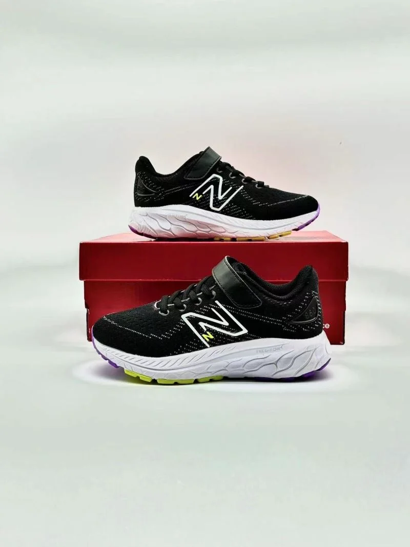 Trendy NEW BALANCE SHOES 29307