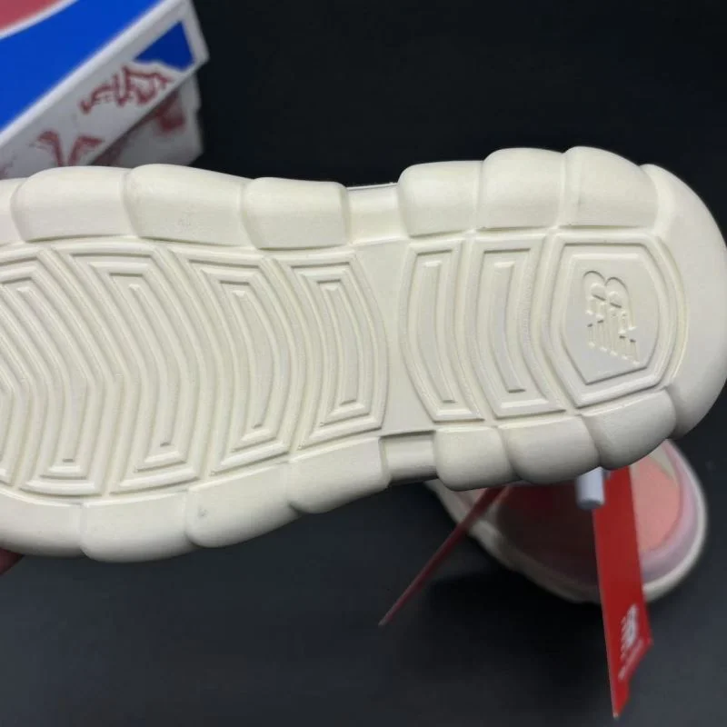 NEW BALANCE SHOES Snug 29282