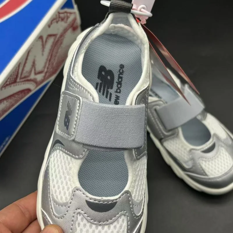 Flexible NEW BALANCE SHOES 29280