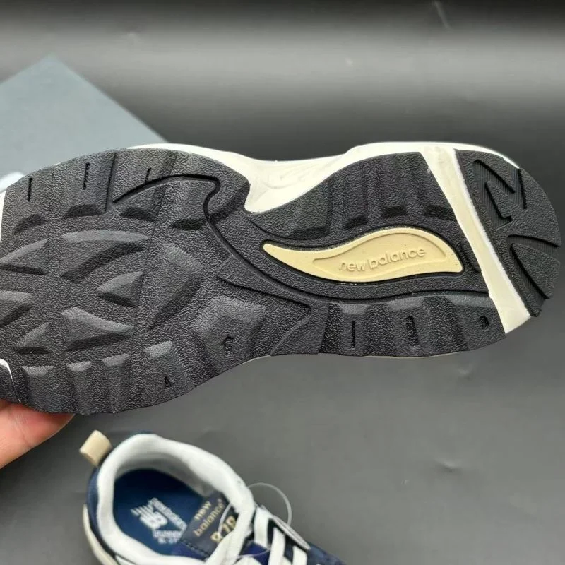 EyeCatching NEW BALANCE SHOES 29273