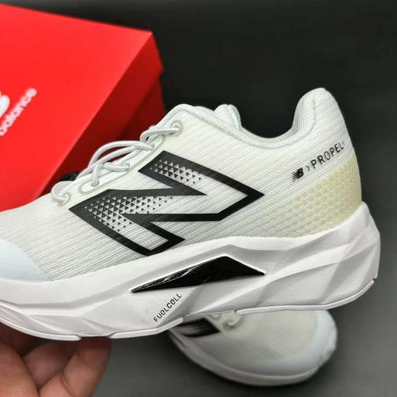 Classic NEW BALANCE SHOES 29254