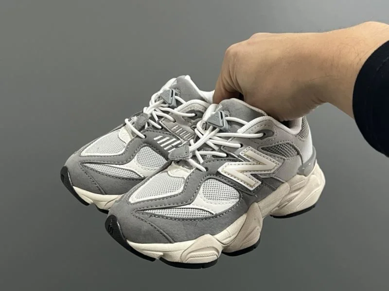 Comfortable NEW BALANCE SHOES 30057