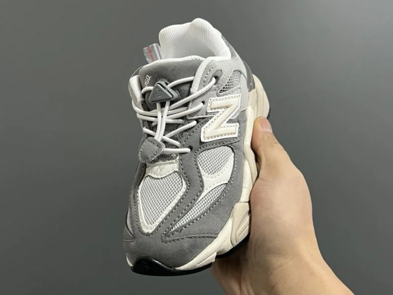 Comfortable NEW BALANCE SHOES 30057