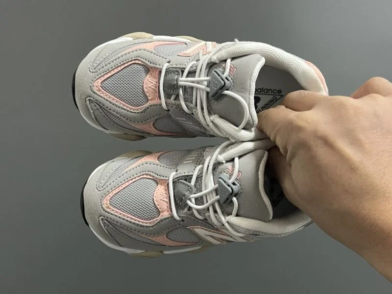 NEW BALANCE SHOES Sleek 30058
