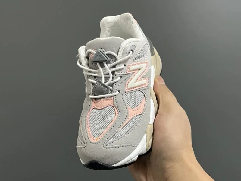NEW BALANCE SHOES Sleek 30058